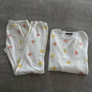 WILDFOX sweatshirt & pant set. Size XS.  Color white & yellow and orange stars